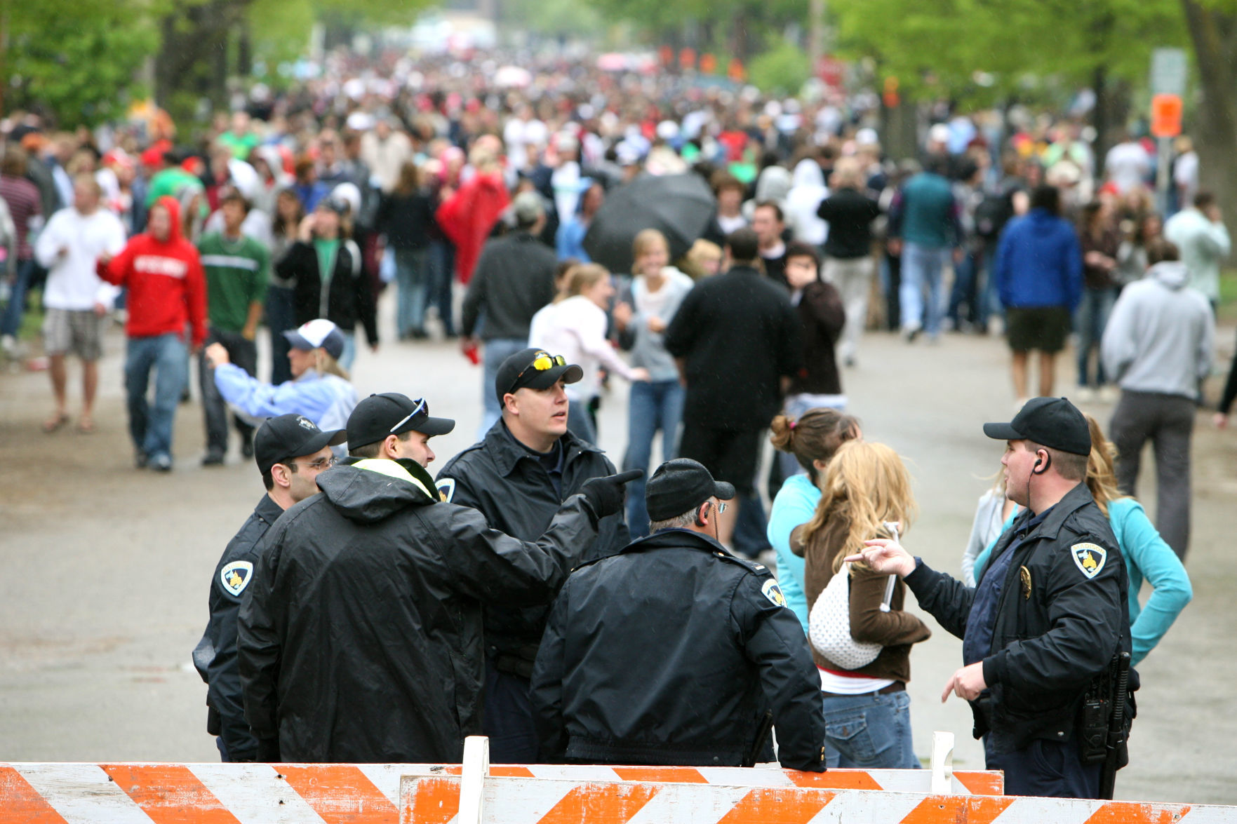 2006